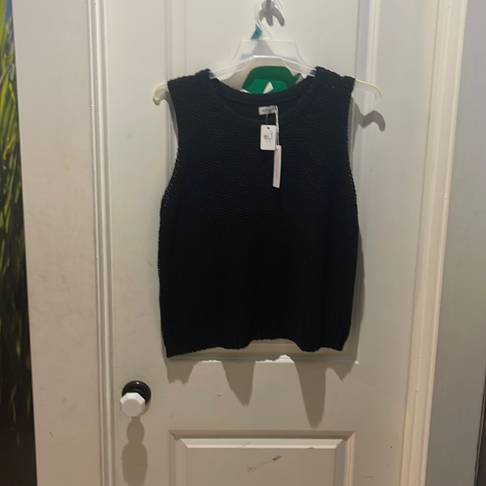 Crop top black sweater by Gentle Fawn size L BRAND NEW